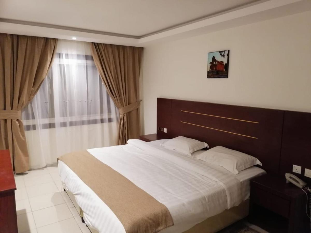 Hotel فندق المربع à Riyad Extérieur photo